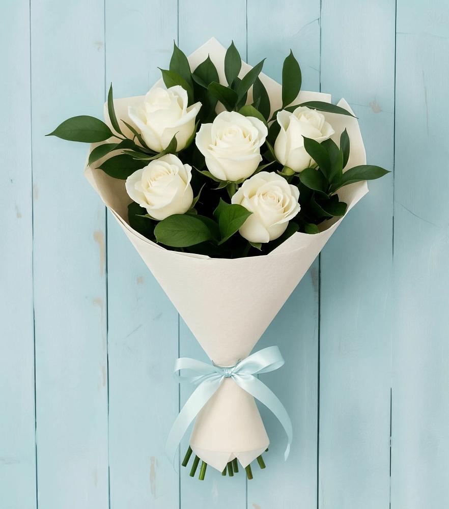 Букет цветов из: Розы в Минусинске