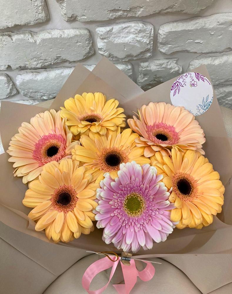 Букет цветов из: Герберы в Минусинске