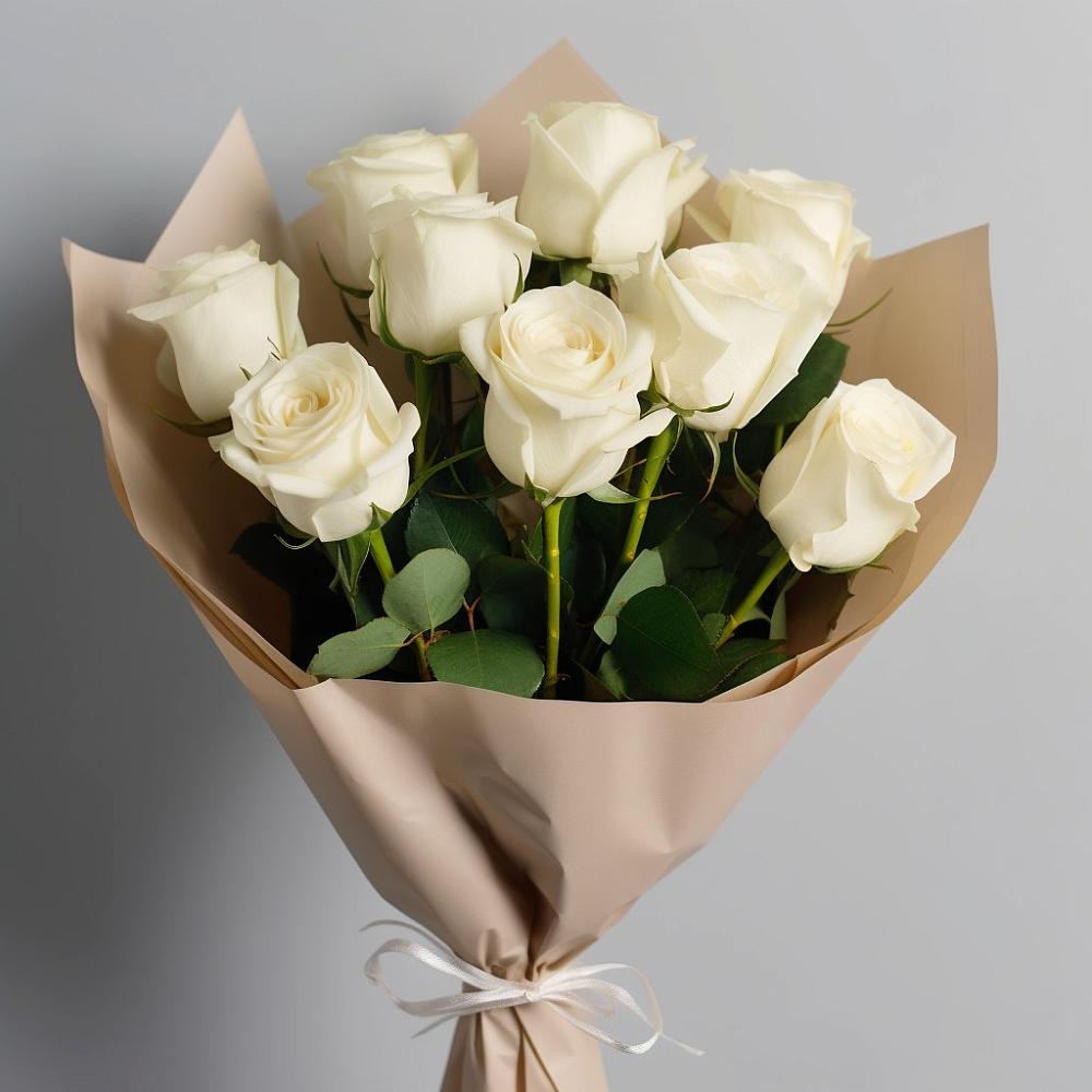 Букет 9 Белых роз Эдлесс Лав в Минусинске