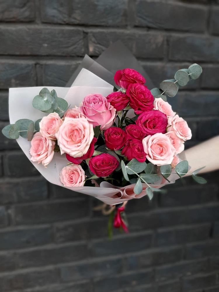 Букет роз Чудесное настроение в Минусинске Букет Чудесное настроение в Минусинске