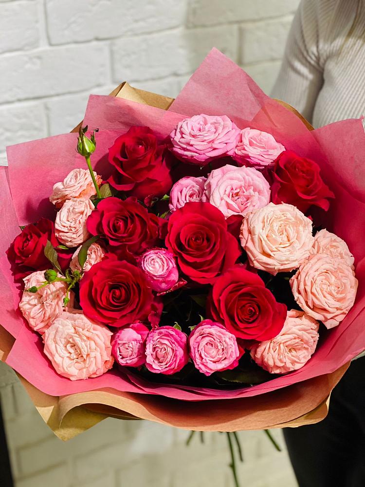 Букет Великолепный в Минусинске Букет цветов из: Розы в Минусинске