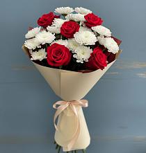 Букет романтическая гармония в Минусинске Букет цветов из:  Розы и Хризантемы в Минусинске