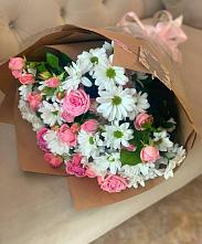 Букет Жемчужная россыпь #REPLACE_PRED# Минусинске Букет цветов из:  Розы и Хризантемы #REPLACE_PRED# Минусинске