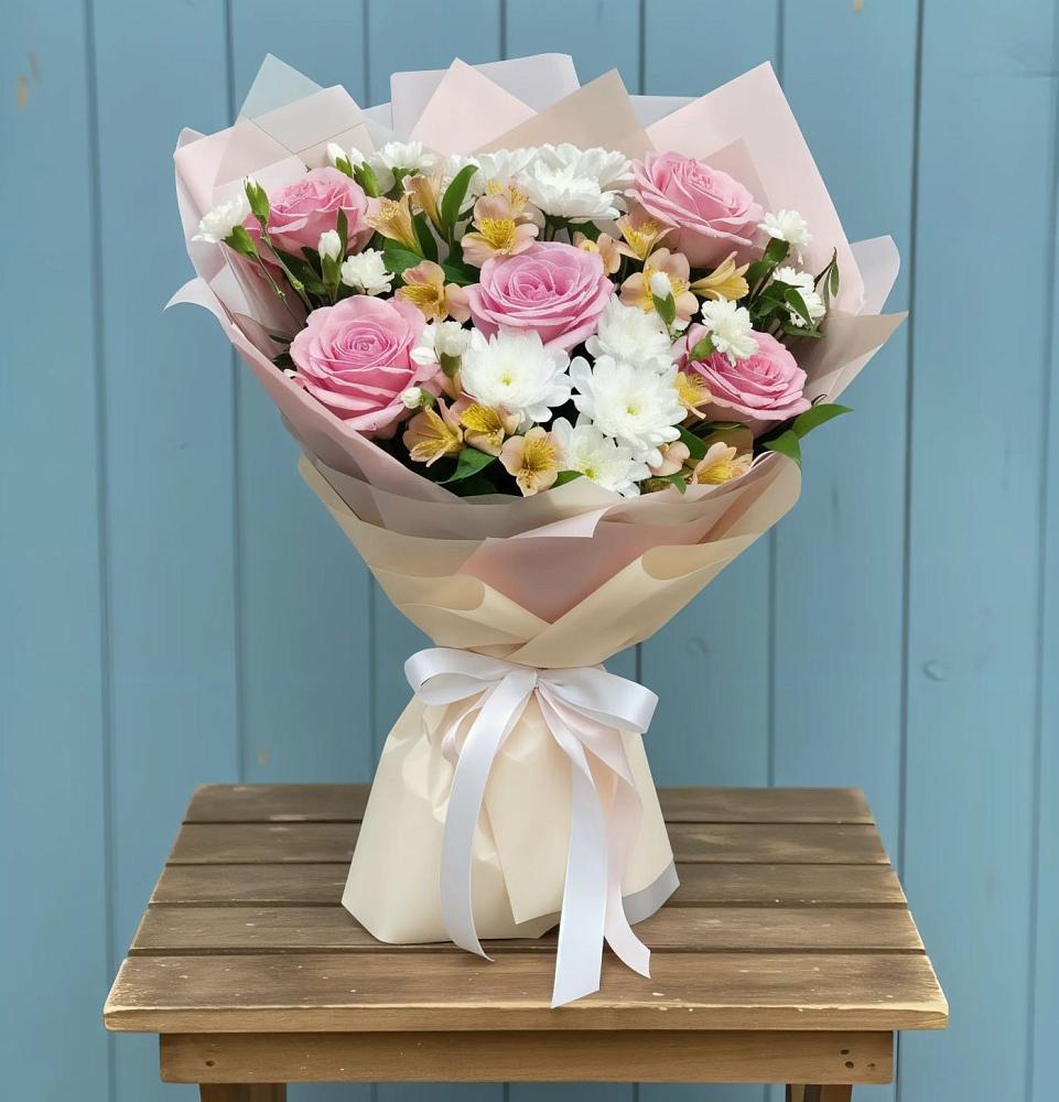 Букет французская меренга в Минусинске Букет цветов из: Гвоздики, Орхидеи и Розы в Минусинске