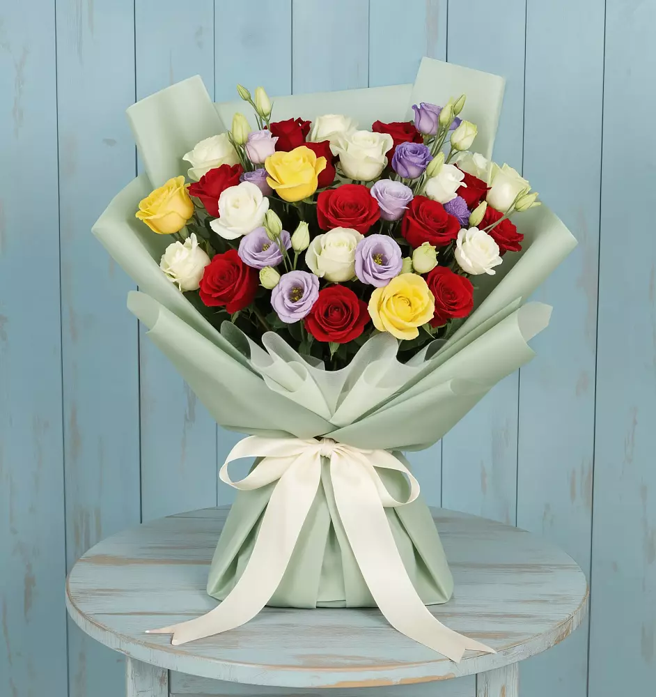 Букет Модная красотка в Минусинске Букет цветов из: Розы в Минусинске